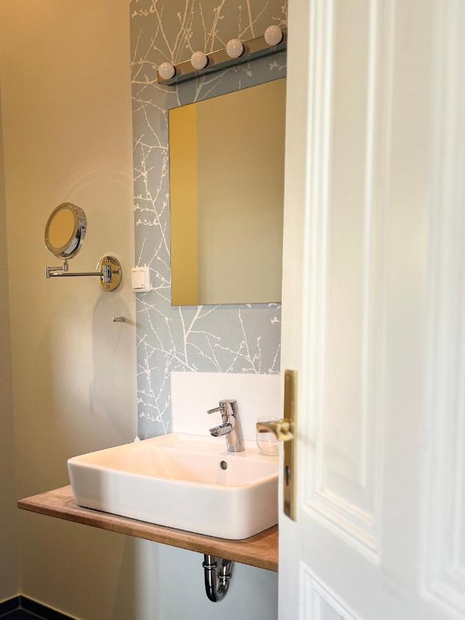 Stuckhotel Fettehenne Ratingen Luaran gambar