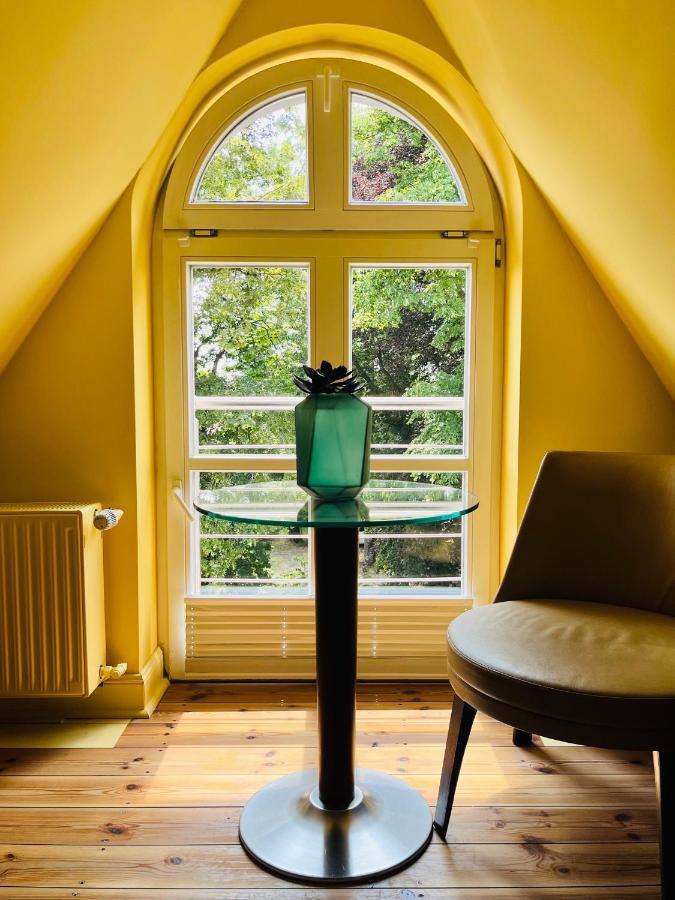 Stuckhotel Fettehenne Ratingen Luaran gambar