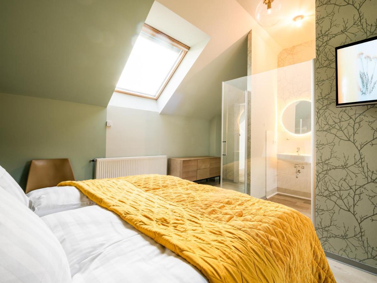 Stuckhotel Fettehenne Ratingen Luaran gambar
